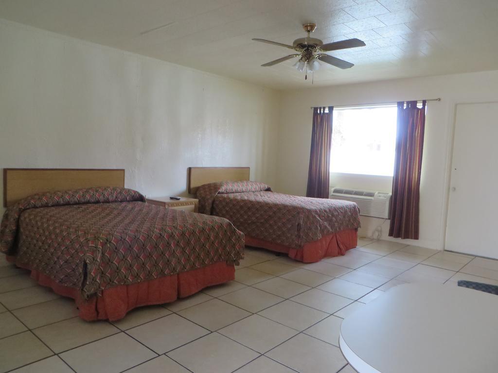 Sunset Inn- Fort Pierce, Fl ห้อง รูปภาพ