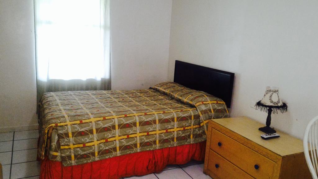 Sunset Inn- Fort Pierce, Fl ภายนอก รูปภาพ