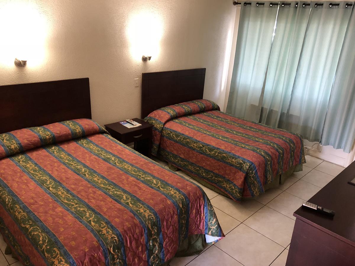 Sunset Inn- Fort Pierce, Fl ภายนอก รูปภาพ